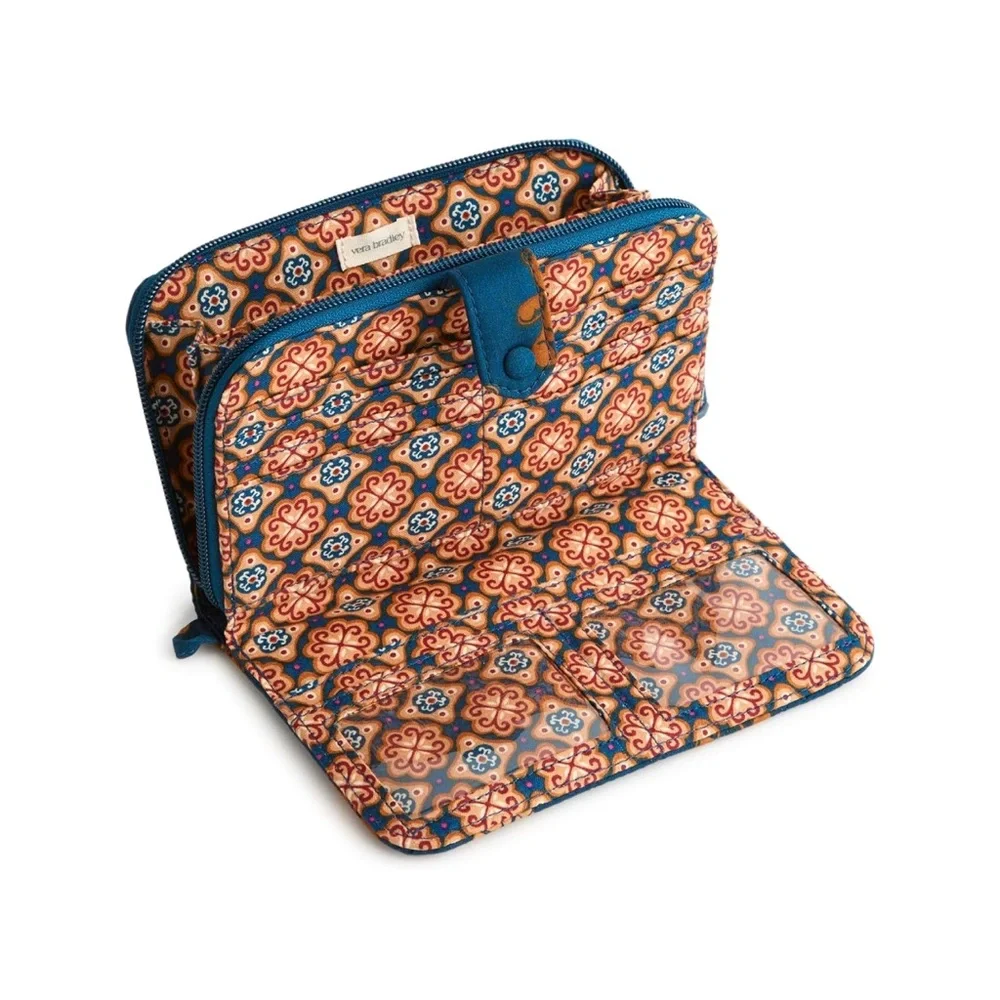 New Vera Bradley Bunch of Bears Large Tab Wallet Snap Closure Organizer